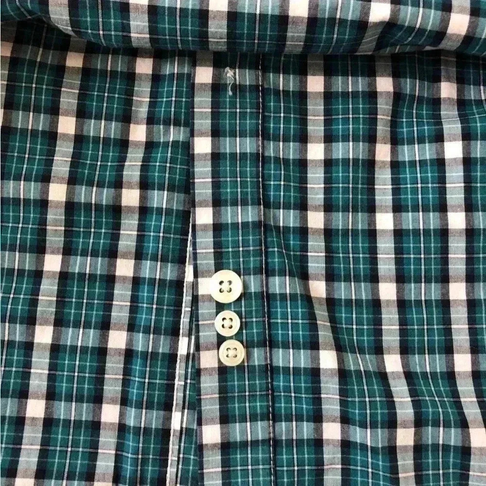 Croft & Barrow Men’s L Blue/Green and White Plaid Button Down Collared Shirt - Picture 6 of 9